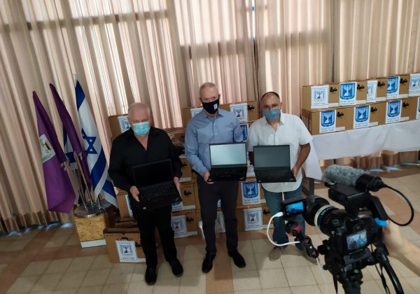 ביקור בזק של השר גלנט יחד עם ראש העיר מר רונן פלוט